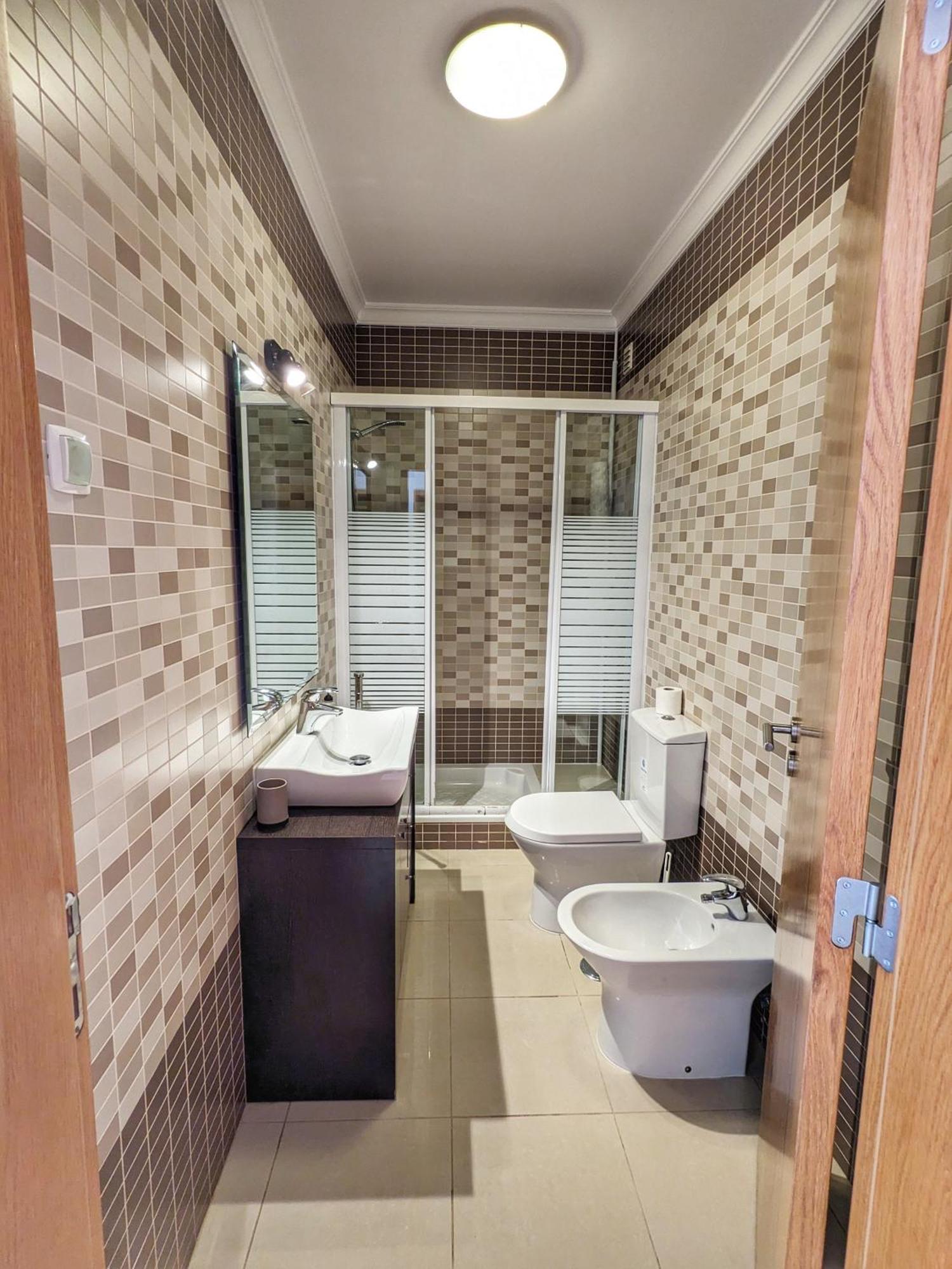 Farm Village- Townhouse 2 Mins From Old Town อัลบูเฟรา ภายนอก รูปภาพ